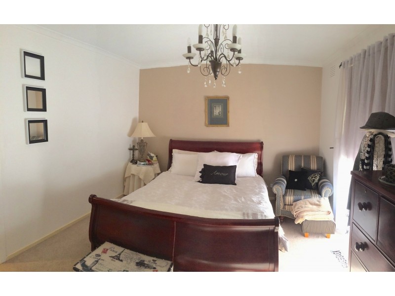 48 ESMOND ST, Ardeer VIC 3022