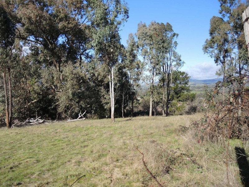 Lot 1 (Sect F, PT2) Yackandandah Wodonga Rd, Yackandandah VIC 3749