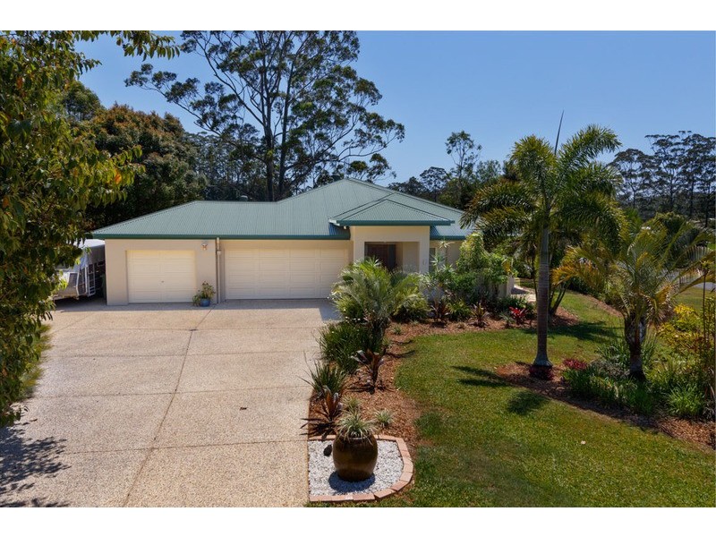 82  Orana Ave, Pomona QLD 4568