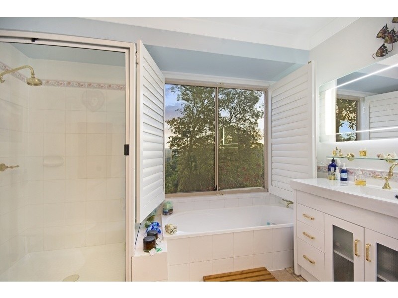 74-76  Ocean Vista Drive, Maroochy River QLD 4561