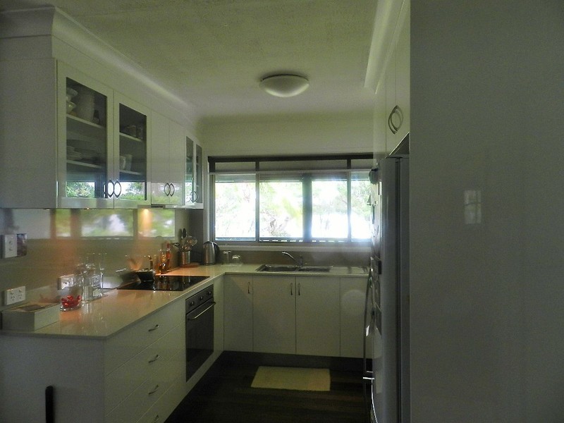 2 Yamba Street, Palmers Island NSW 2463