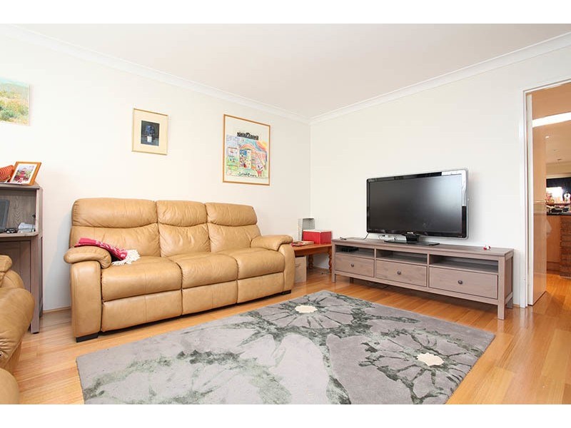 34 Kingsford Way, Huntingdale WA 6110