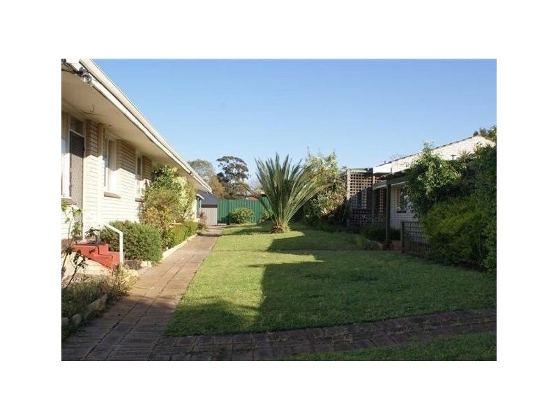 3/145 Leach Highway, Wilson WA 6107