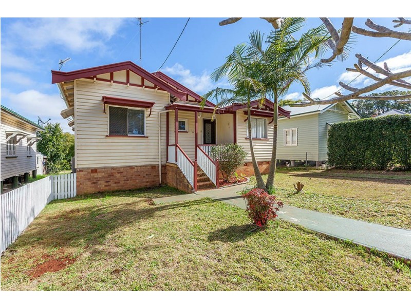 59 Hume St, North Toowoomba QLD 4350