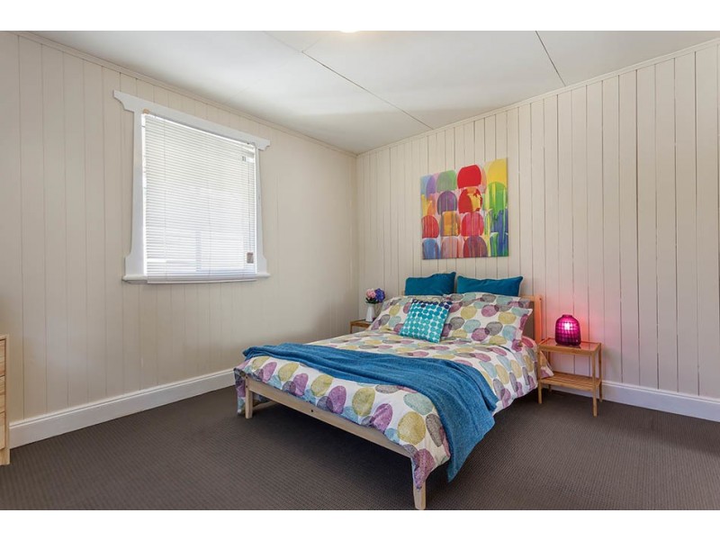 59 Hume St, North Toowoomba QLD 4350