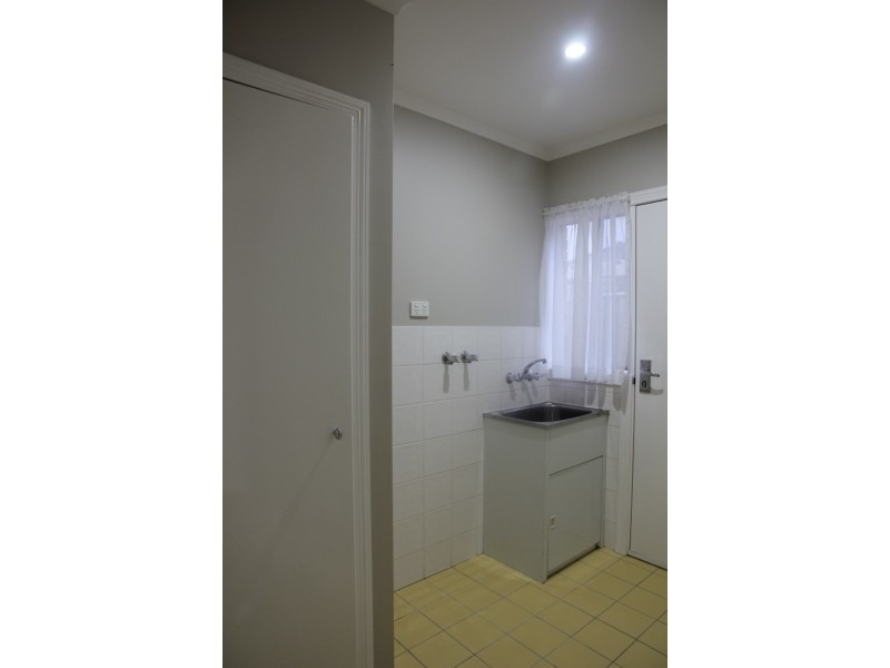 9 Bunya Close, Caroline Springs VIC 3023