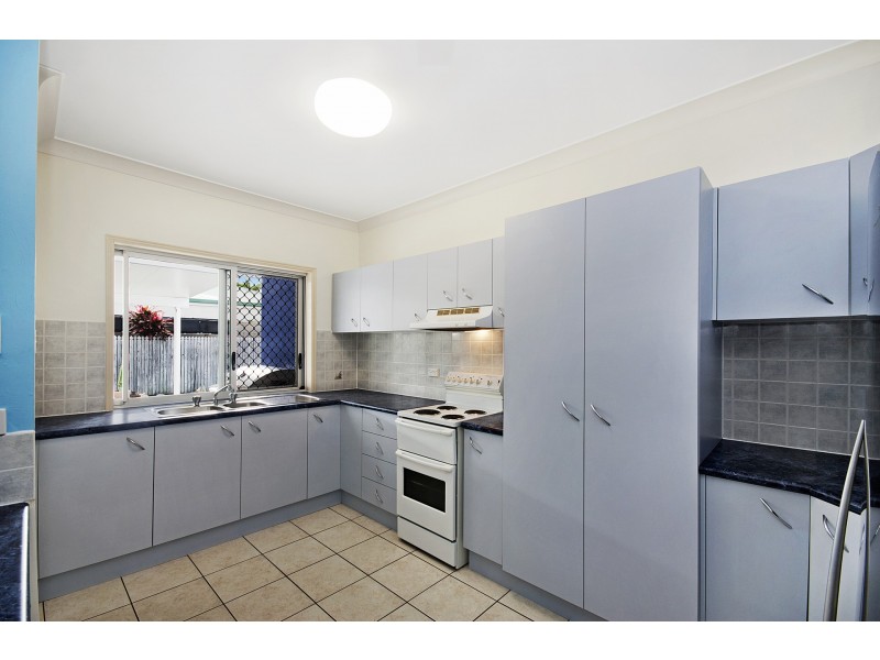 15 Seldon Place, Kirwan QLD 4817