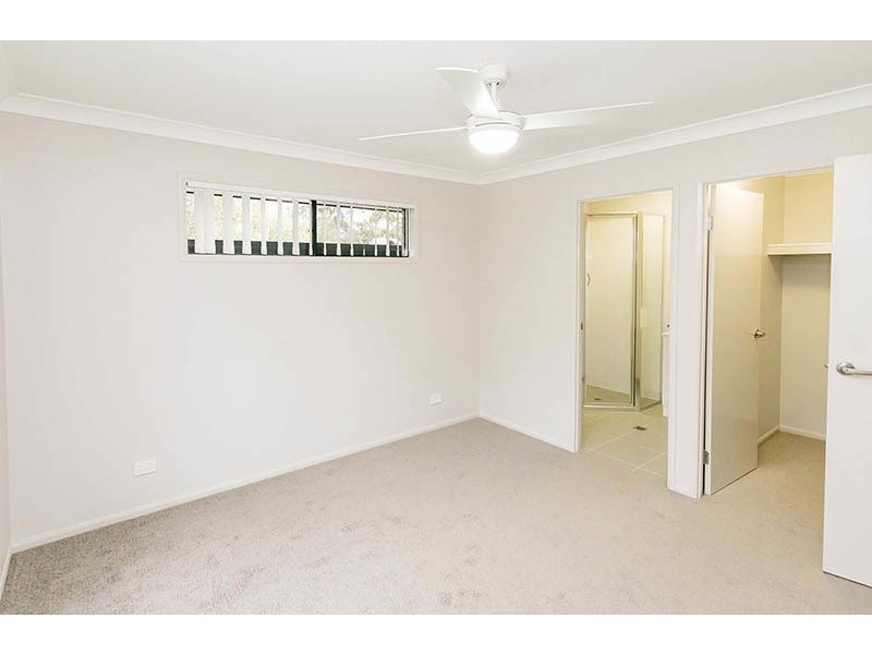 221 Pulgul Street, Urangan QLD 4655