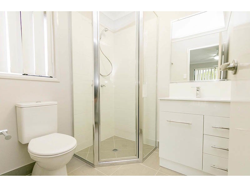 221 Pulgul Street, Urangan QLD 4655