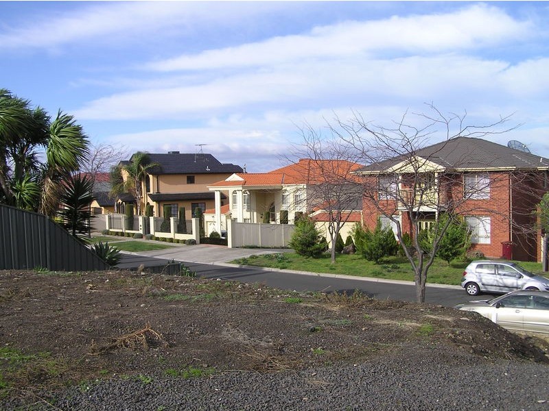 21 Arkley Drive, Greenvale VIC 3059