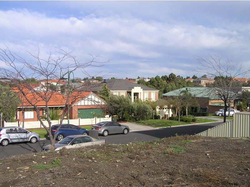 21 Arkley Drive, Greenvale VIC 3059