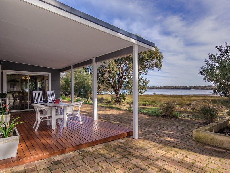 23 Passive Place, Barragup WA 6209