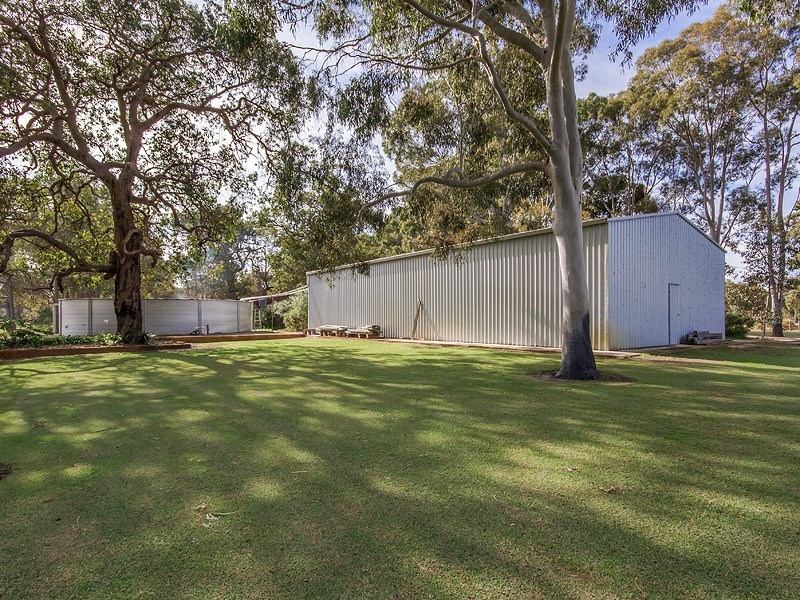 23 Passive Place, Barragup WA 6209