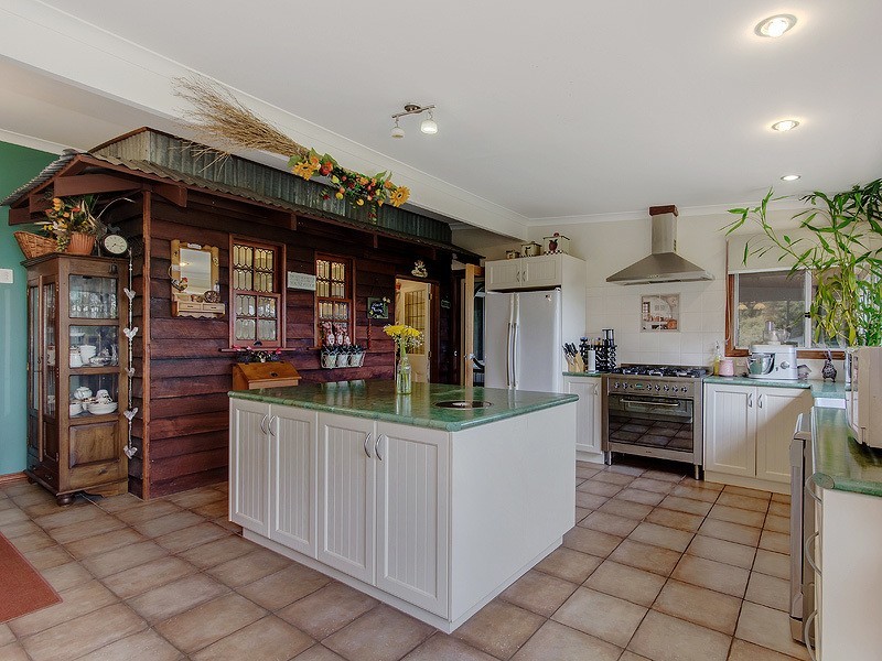 23 Passive Place, Barragup WA 6209