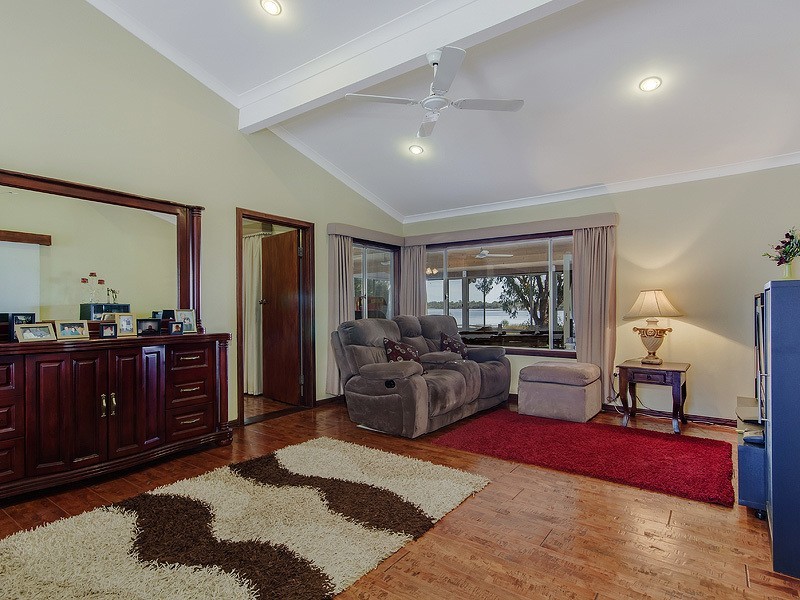 23 Passive Place, Barragup WA 6209