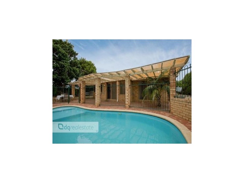 6 Avalon Close, Woodvale WA 6026