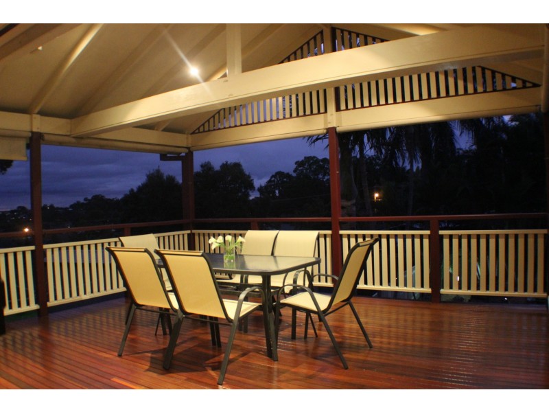 50 Jilbard Drive, Springwood QLD 4127