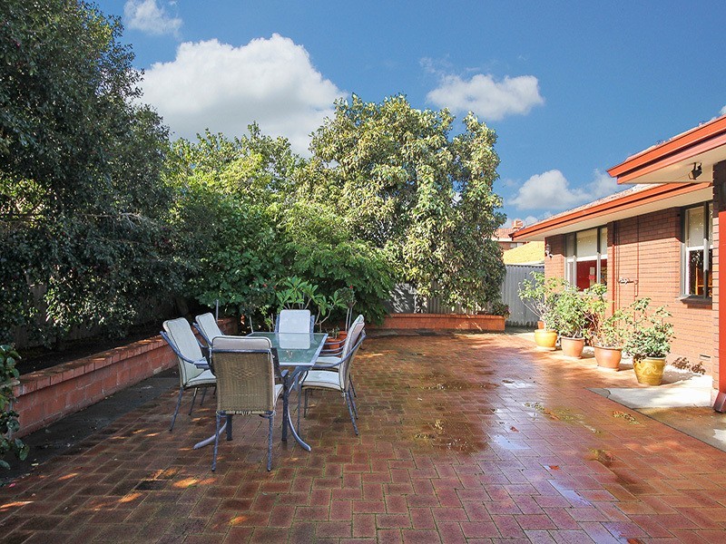 84 Healy Road, Hamilton Hill WA 6163