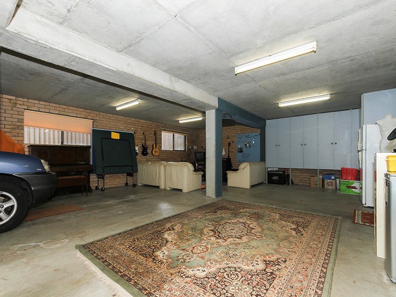 84 Healy Road, Hamilton Hill WA 6163