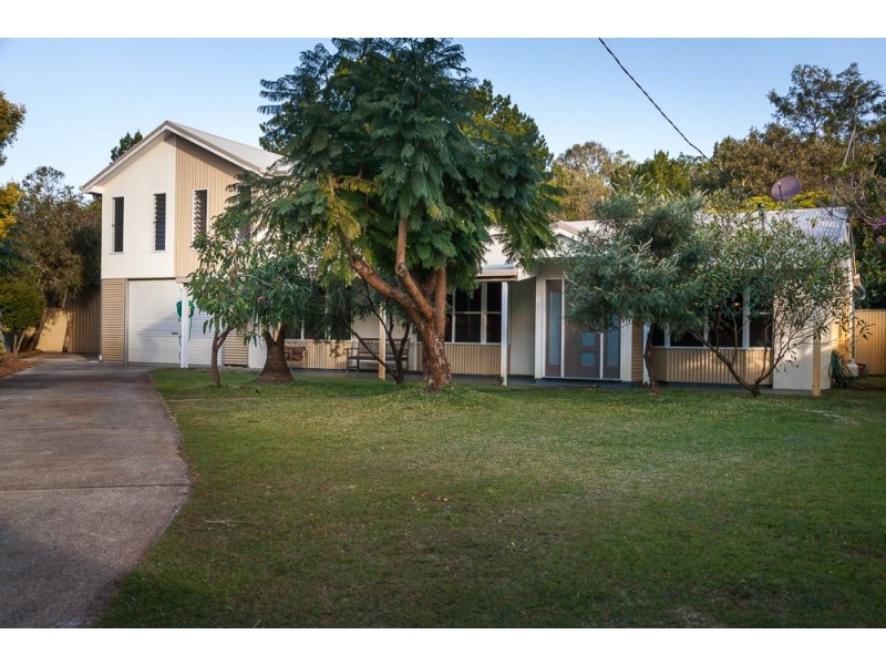 64 Kindara Street, Amity Point QLD 4183