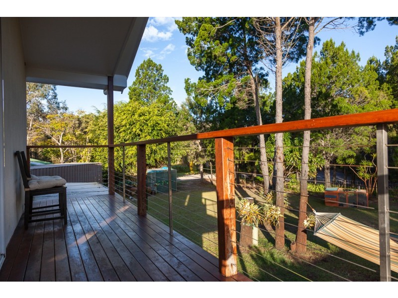 64 Kindara Street, Amity Point QLD 4183