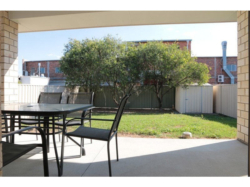 32 Bowen St, Deagon QLD 4017