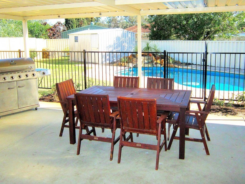 13 Rosella place, Gosnells WA 6110