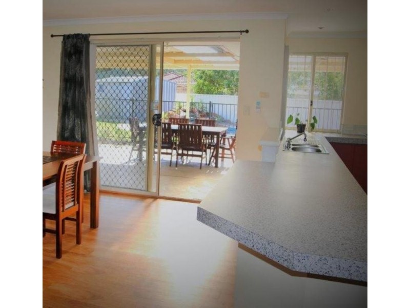 13 Rosella place, Gosnells WA 6110