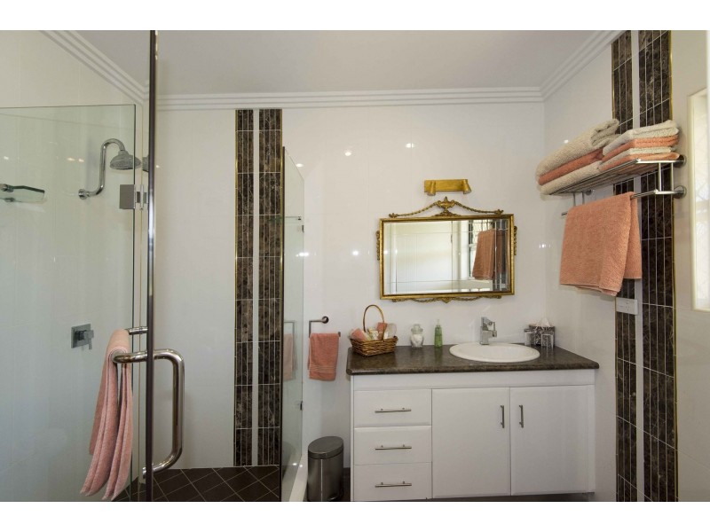 991 Owens Creek Loop Road, Owens Creek QLD 4741