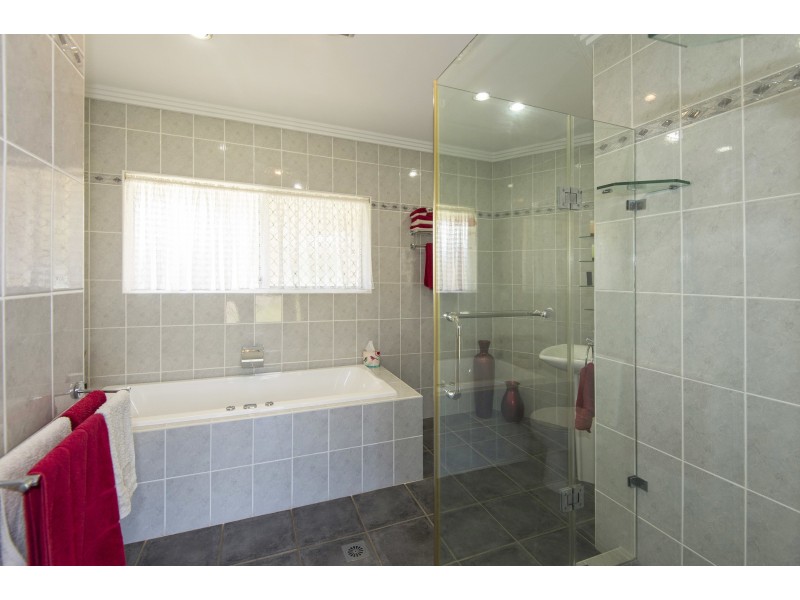 991 Owens Creek Loop Road, Owens Creek QLD 4741