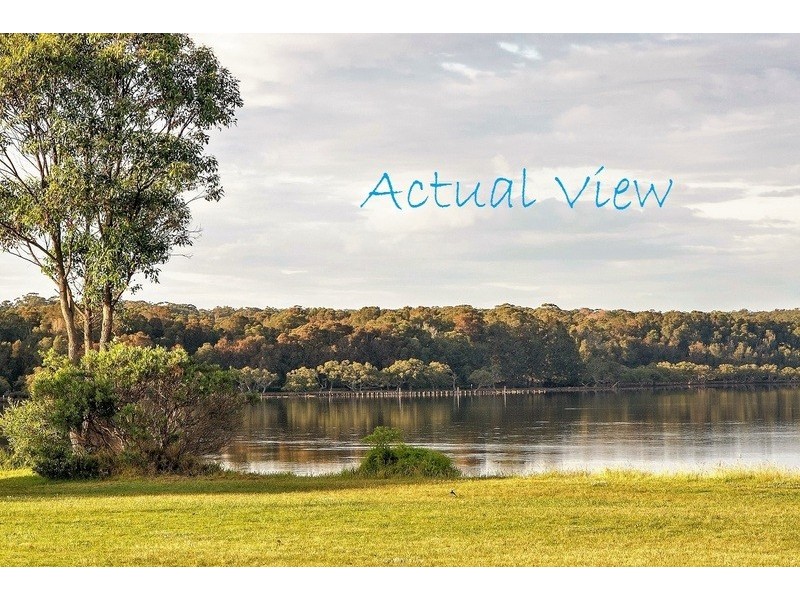 9 Crookhaven Drive, Greenwell Point NSW 2540