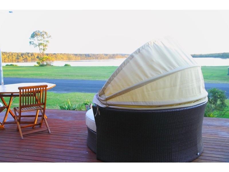 9 Crookhaven Drive, Greenwell Point NSW 2540