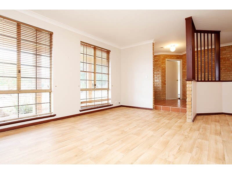 14 Abalone Crescent, Waikiki WA 6169