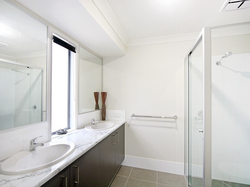 11  Bremer Street, Sippy Downs QLD 4556