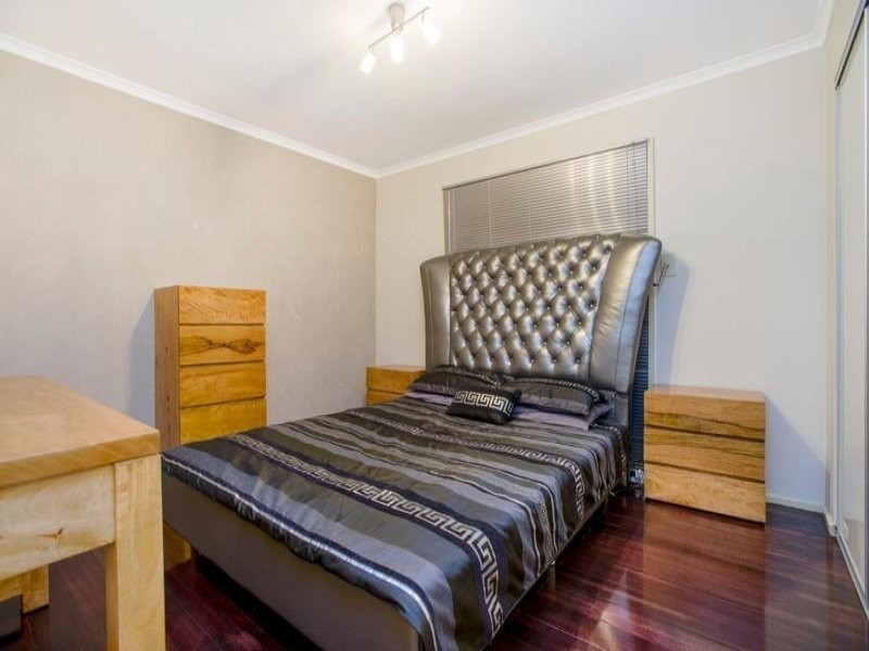 22 Grevillea Road, Kings Park VIC 3021