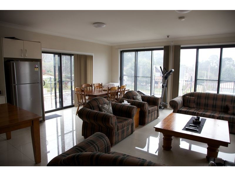 110 Barton Street, Katoomba NSW 2780