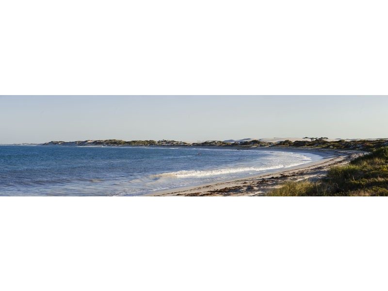 2 Desert Road, Lancelin WA 6044