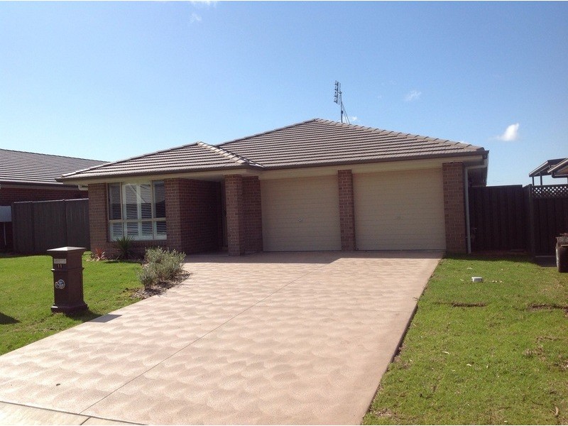 11 Bowerbird Street, South Nowra NSW 2541