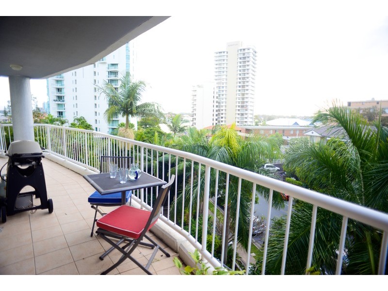14/19 Riverview Parade, Surfers Paradise QLD 4217