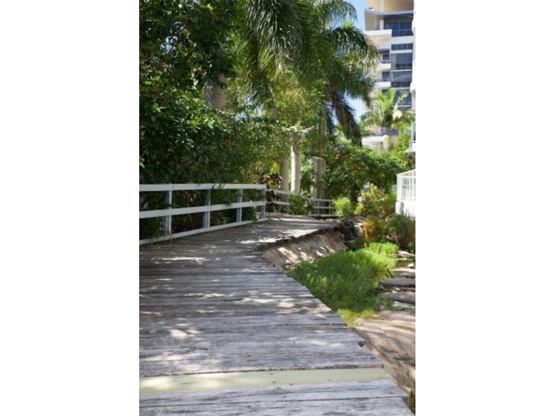 14/19 Riverview Parade, Surfers Paradise QLD 4217