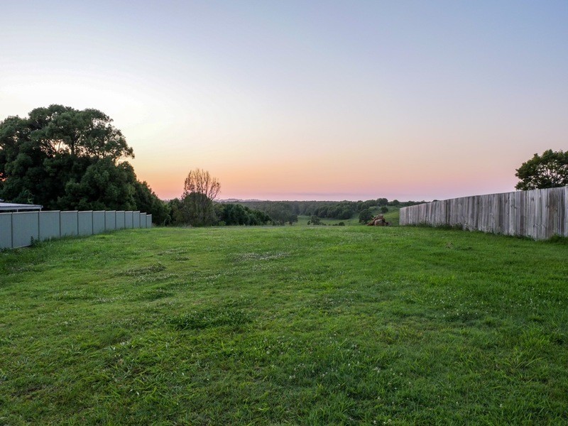 2/16 Cummings Crescent, Cumbalum NSW 2478