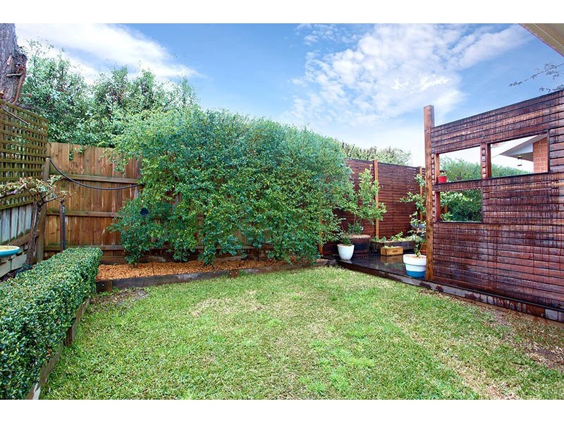 4/16 Kingston Street, Mount Waverley VIC 3149