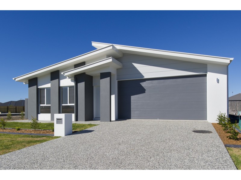 10 Sundew Street, Ningi QLD 4511