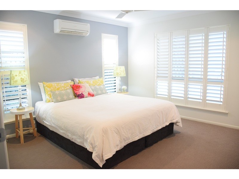 10 Rudd Street, Rural View QLD 4740