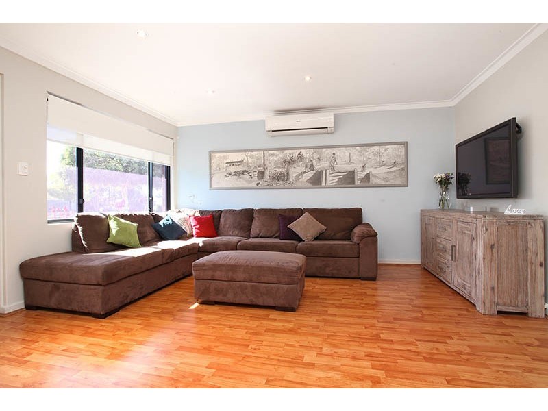 7 Solar Way, Carlisle WA 6101