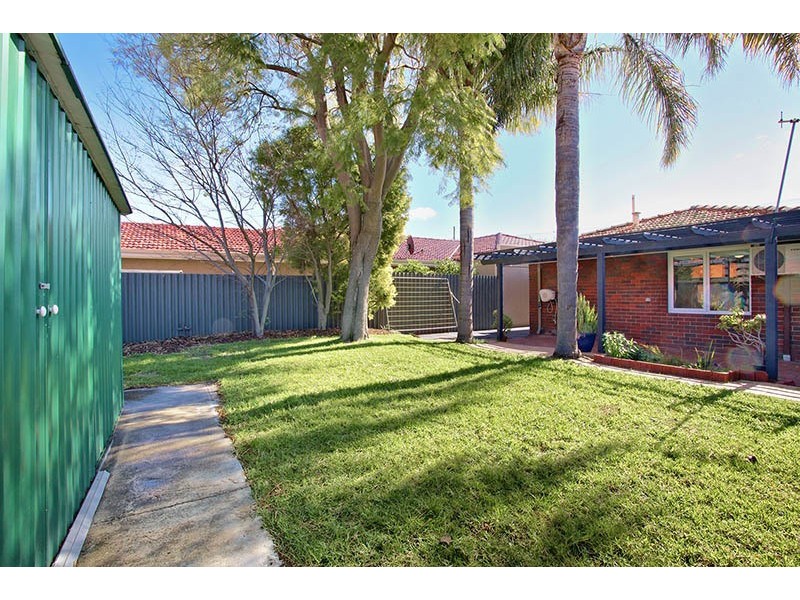 7 Solar Way, Carlisle WA 6101