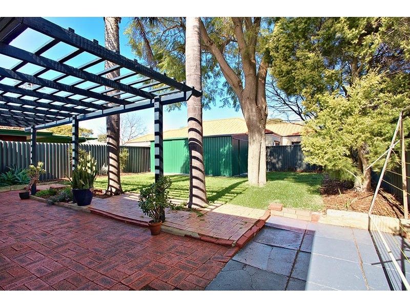 7 Solar Way, Carlisle WA 6101