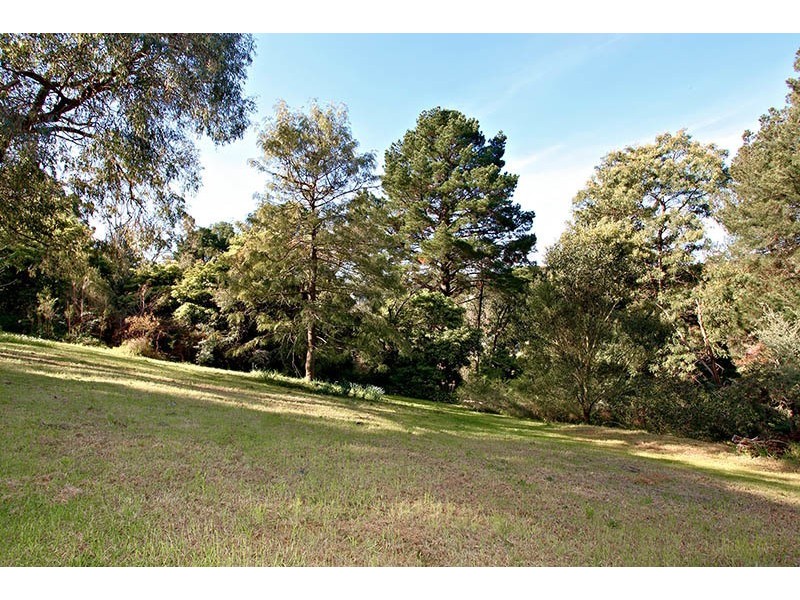 2 Vue Road, Mount Eliza VIC 3930