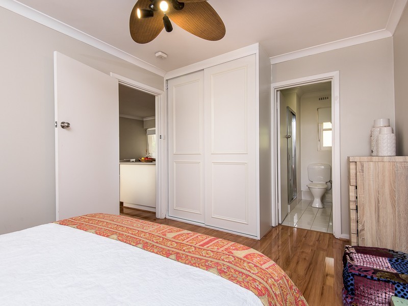 1/6  Kintail Road Applecross, Applecross WA 6153