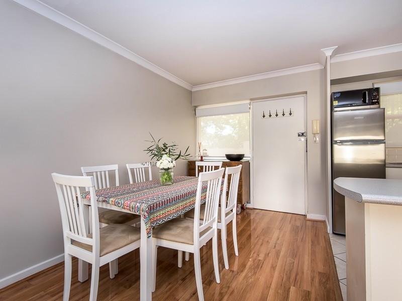 1/6  Kintail Road Applecross, Applecross WA 6153